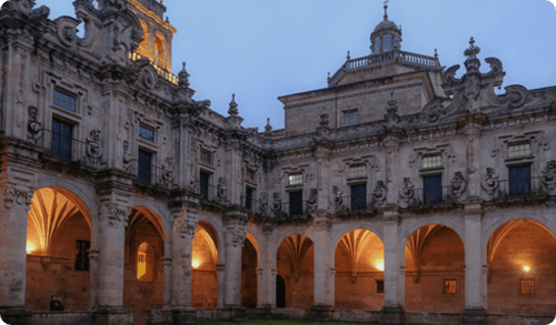 claustro san esteban cañon do sil